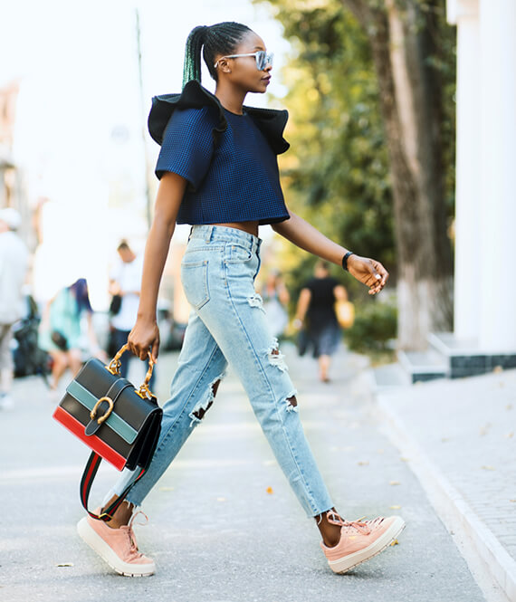 Expert Streetwear Guide for Confident Women